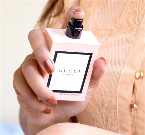 gucci bloom white perfume